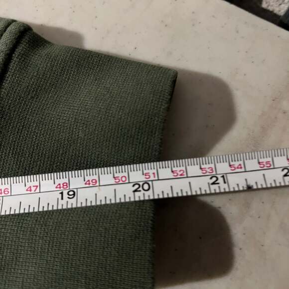 Men’s Levis Crewneck Size Large - Picture 8 of 8